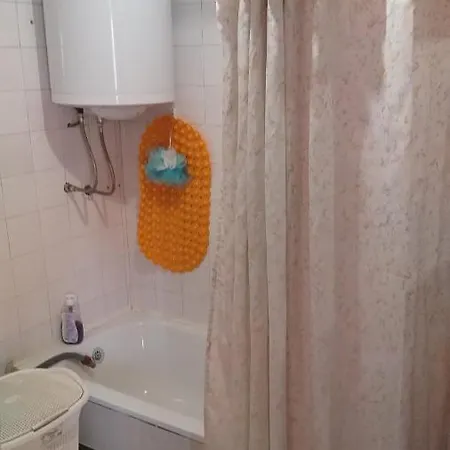 Apartman Hanija *