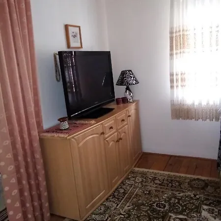 Apartment Apartman Hanija *