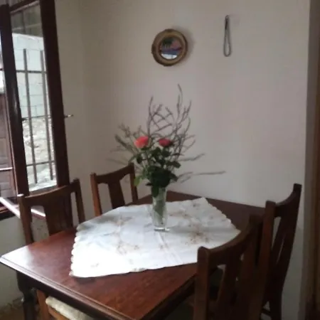 Apartman Hanija Apartment